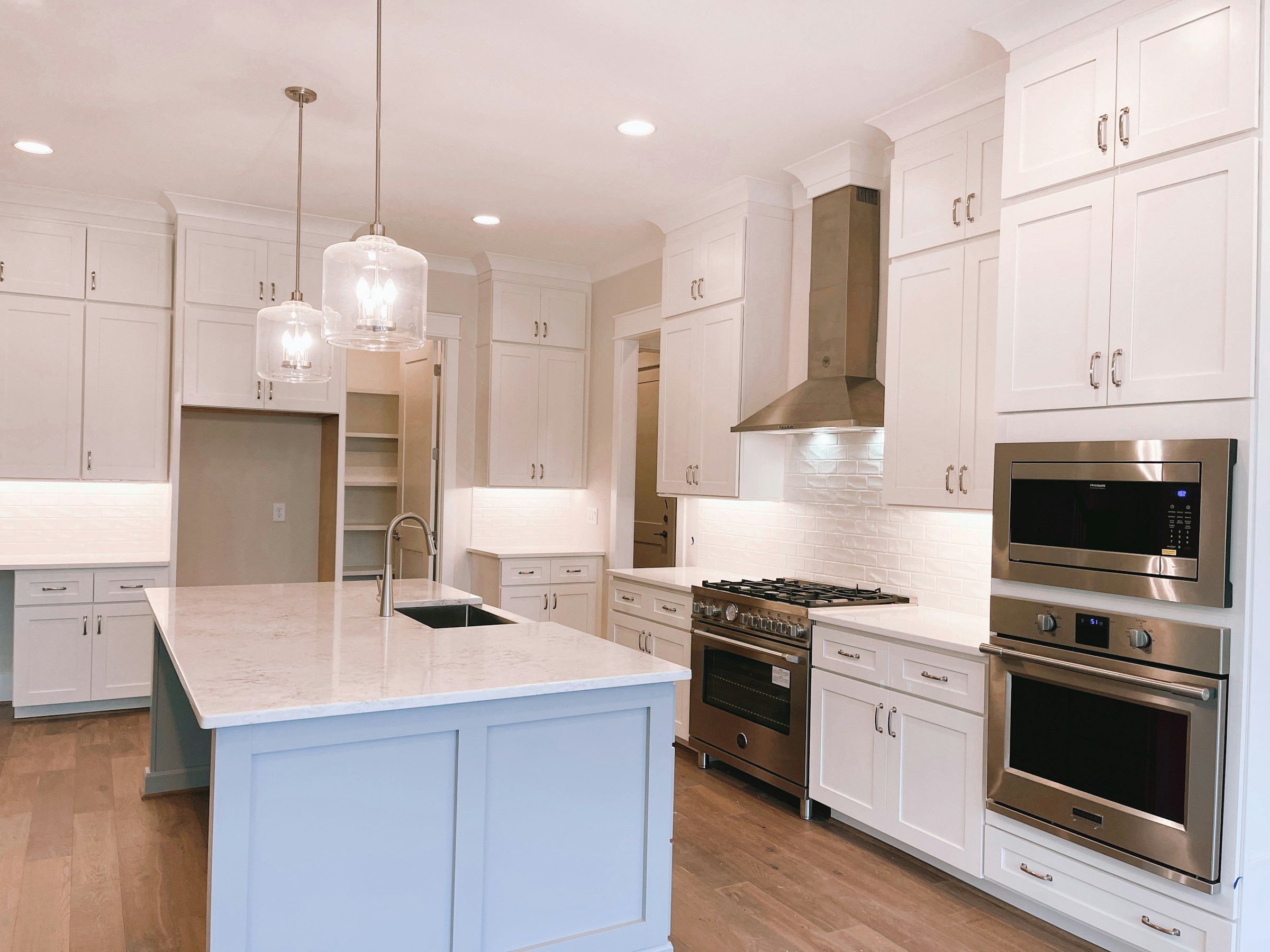 Coastal Shaker kitchen design